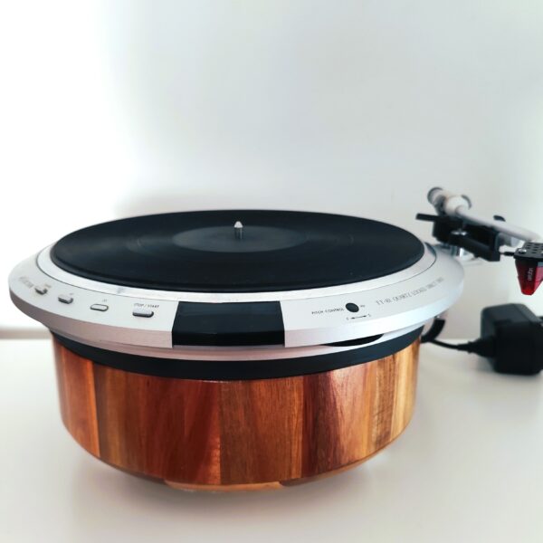 Victor TT 81 Turntable + Denon DA 307 Tonearm